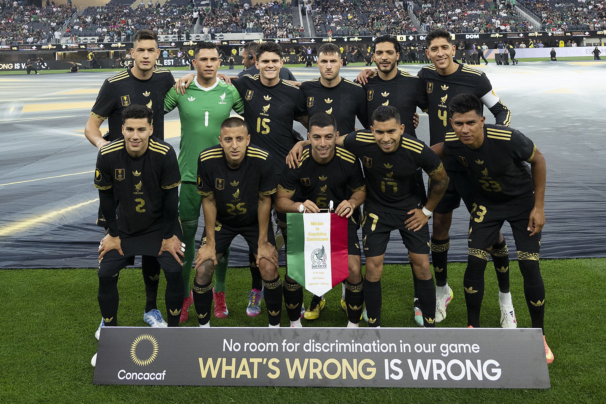 México vence con lo justo a República Dominicana en el debut de Copa ...